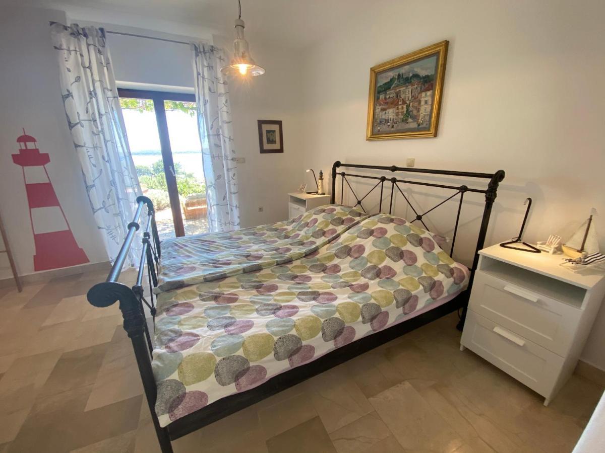 Villa Marijam Хвар Екстериор снимка