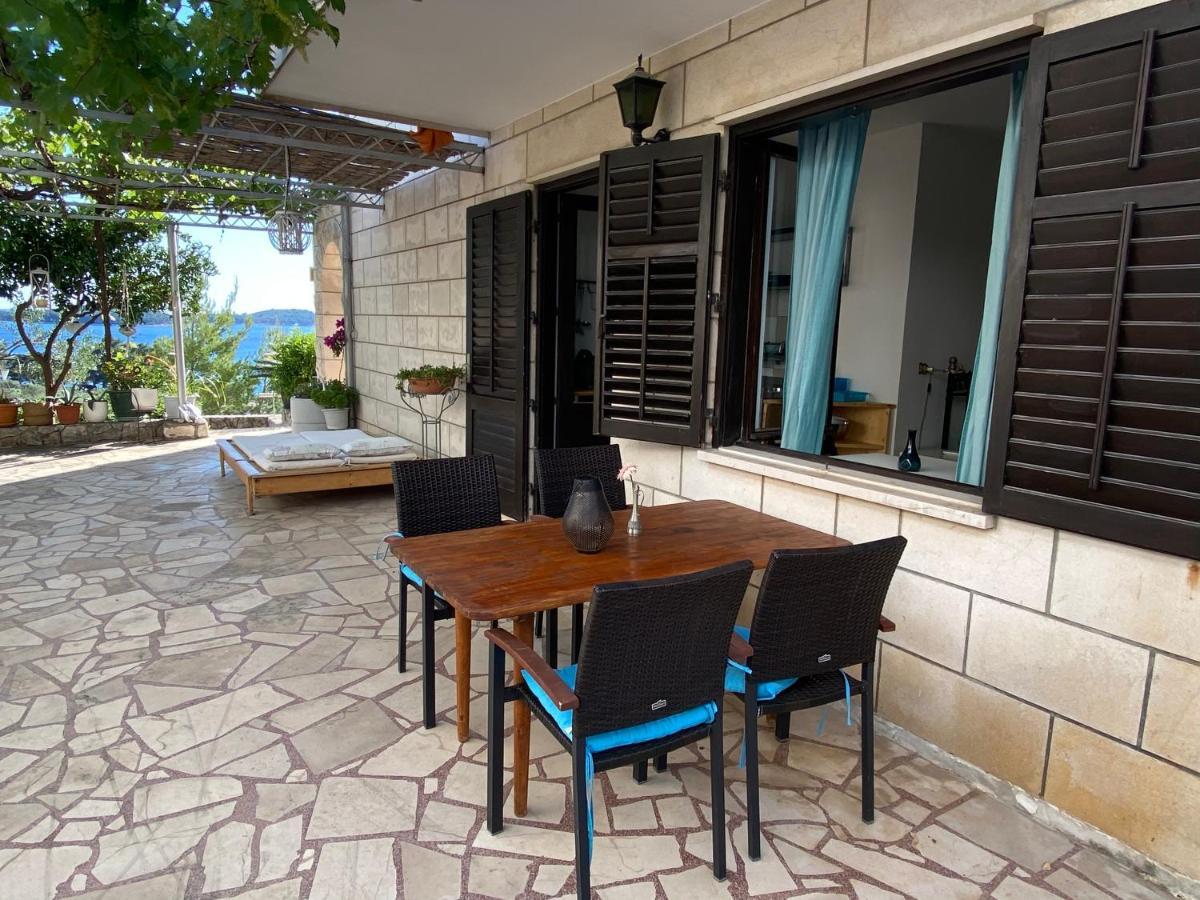 Villa Marijam Хвар Екстериор снимка